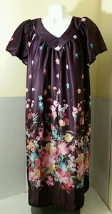 NEW Womens Classic Border Print Dress in PLUM Floral Design sz 1X  NEW  - Picture 1 of 3
