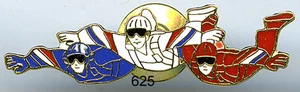 PINS625 - PARACHUTISTE -  VOL RELATIF - Picture 1 of 1