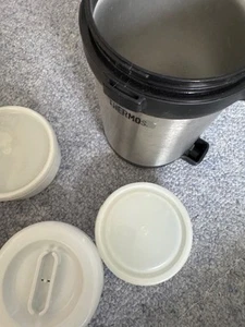 Thermos Food Flask with 3 containers - unused - Picture 1 of 3
