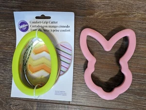 2 Wilton Large 4" Comfort Grip Egg Shape Easter Bunny Face Cookie Cutter Spring - Picture 1 of 1