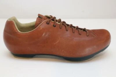 New RIGHT SINGLE SHOE Giro Republic LX MTB Cycling Bike 42 8.75 Sepia Leather - Image 1 of 3