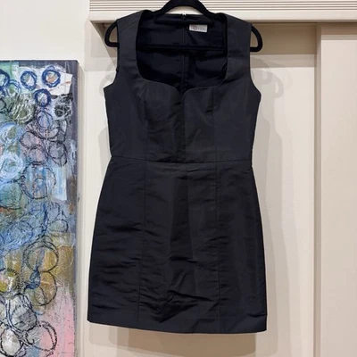 Vestido Rojo Valentino Talla 42 Pequeño Negro Mini Estructurado Cóctel Foto 1 de 4