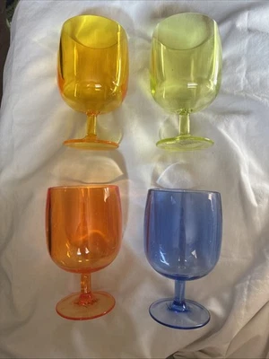 Juego de 2 vasos acrílicos apilables coloridos 8/caja-ideales para uso en interiores/exteriores Foto 1 de 4