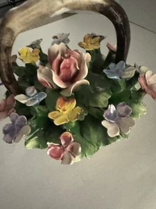 Vintage Rose Capodimonte Made in Italy Porcelain Flowers Basket - Picture 1 of 7