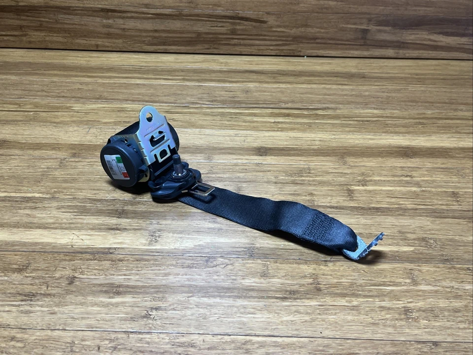 2016-2019 Porsche 911 Rear Left Side Seat Belt Retractor Black 99180303508 OEM - Image 1 of 4