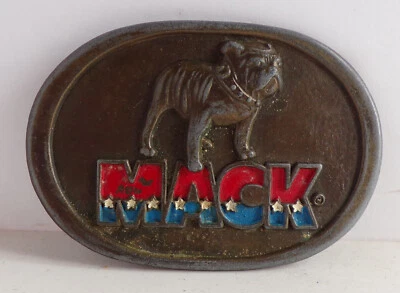 Hebilla de cinturón vintage Mack Truck bronce patriótico rojo blanco azul estrellas. Foto 1 de 4