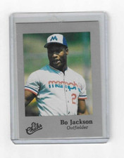 BO JACKSON 1986 MINOR LEAGUE MEMPHIS CHICKS ROOKIE CARD #28 - ROYALS