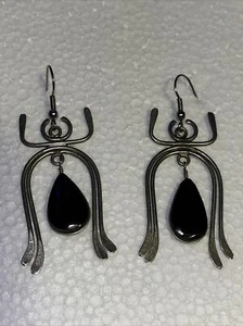 Tribal spider silver earrings onyx black dangle with fish hook - Picture 1 of 3