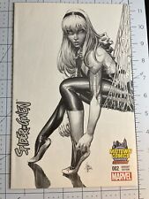 MARVEL SPIDER-GWEN #2 MIDTOWN COMICS EXCLUSIVE VARIANT COVER BY MIKE DEODATO JR