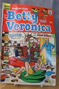 Cómic Archie's Girls Betty y Verónica #160 de abril de 1969 de la serie Archie - Imagen 1 de 1