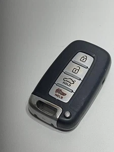 GENUINE OEM 2013 HYUNDAI VELOSTER SMART KEY KEYLESS REMOTE FOB UNLOCKED - Picture 1 of 5