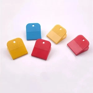 Bulldog Large Extra Strong Clips Plastic Paper Binder Grip  Receipt Filing - Picture 1 of 8