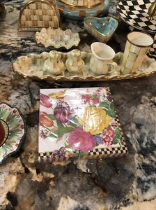 1 NIP RETIRED MacKenzie-Childs Flower Market-White Dinner Paper Napkins. 20/PKG - Picture 1 of 12