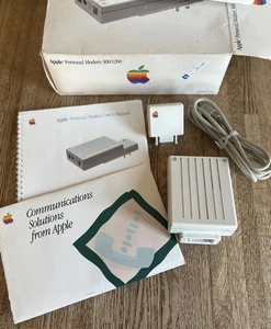 Apple Personal Modem 300/1200 Model A9M0304 - Picture 1 of 12