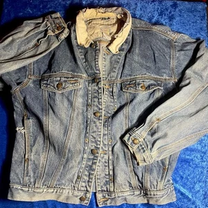 Vintage 90s Unionbay Men’s Denim Jacket Medium Distressed Oversized Rock Western - Picture 1 of 9