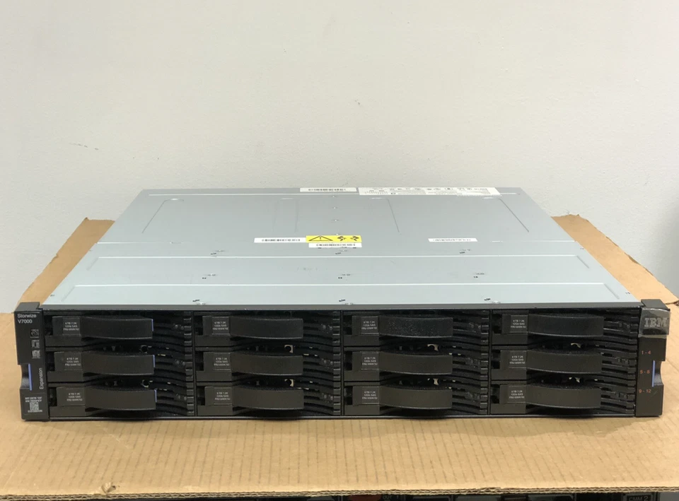 IBM 2076-12F V7000 Storwize Expansion Enclosure 72TB 12Gb/s SAS3 12x 6TB 7.2K NL - Image 1 of 4