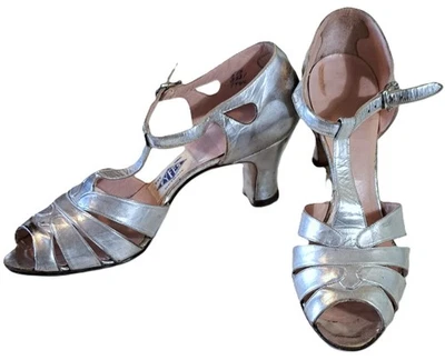 Bombas 6 vintage años 20 Foto 1 de 4