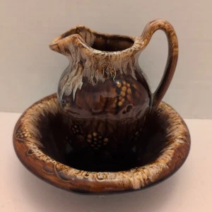KINGWOOD CERAMIC PITCHER & BOWL SET GRAPES & LEAVES Brown Drip - Picture 1 of 9