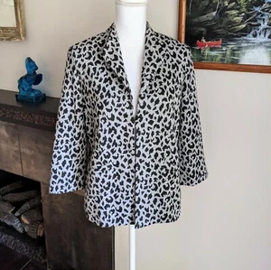 Doncaster Women's 8 Animal Print Gray 3/4 Sleeve Dressy Jacket Soft Cotton Blend - Picture 1 of 8