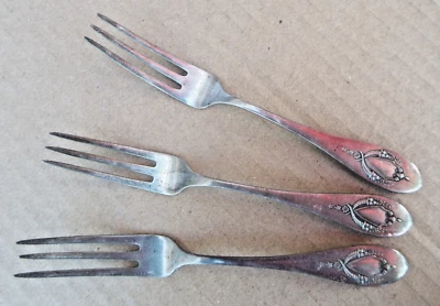 3 tenedores vintage Lunt Mount Vernon de plata esterlina fresa/berry 5 1/8" sin mono Foto 1 de 3