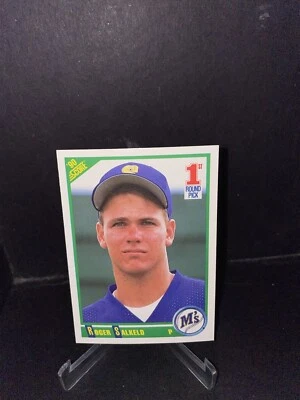 1990 Score #674 Roger Salkeld RC Seattle Mariners - Image 1 of 2