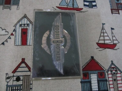 DOOBIE BROTHERS CYCLES 1989 CAPITOL RECORDS AUDIO CASSETTE ALBUM - Image 1 of 4