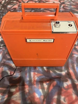 Reproductor de discos de voz de música vintage modelo 323 naranja probado funcionando leer descripción Foto 1 de 4