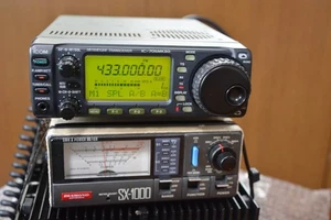 ICOM IC-706 MKIIG émetteur-récepteur tous modes radio amateur fonctionnel testé - Photo 1/10