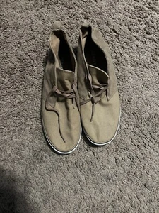 Old Navy Men’s Casual Shoes - Picture 1 of 6