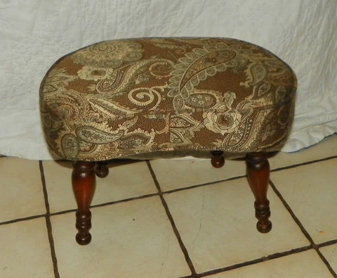 Maple Kidney Shaped Footstool / Stool  (FS36) Cover