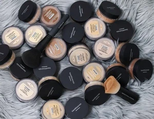 Bare Mineral's Foundation SPF15 Powder 8g (Various Shades) - UK Seller - Picture 1 of 16
