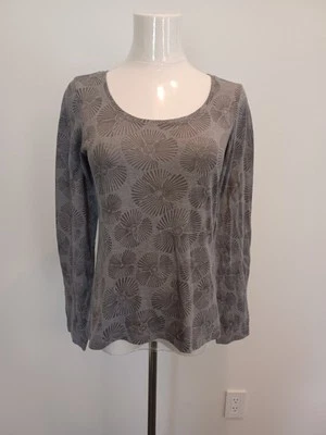 LUCY Activewear Medium Long Sleeve Knit Shirt Scoop Neck Gray Burnout Floral  - Image 1 of 4