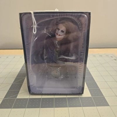 Figura EagleMoss Batman Universe Bust Joker 2019 DC Heath Ledger Collector ¡Nuevo en caja! Foto 1 de 2