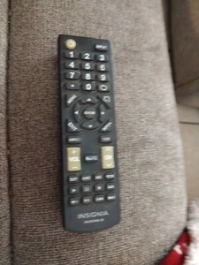 Insignia Remote Control - Picture 1 of 2