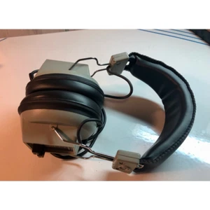 Auriculares estéreo realistas vintage NOVA 16 auriculares 8 ohmios equilibrio L-R sin probar - Imagen 1 de 9