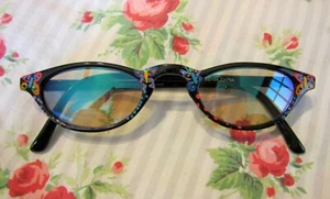 Art Wear Butterfly Sunglasses Handpainted - Lightly Tinted - Picture 1 of 8