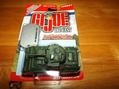 GI JOE SERIE I M3 BRADLEY CFV VERDE OSCURO CON ETIQUETA DE PERRO NOC 2001 MAISTO Foto 1 de 2