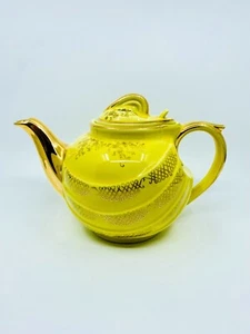 Vintage 1930s Hall China Canary Yellow & Gold Art Deco Hook Lid Teapot 0799 - Picture 1 of 14