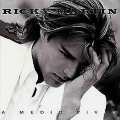A Medio Vivir von Ricky Martin | CD | - Bild 1 von 2