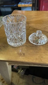 Vintage SCHWERES BLEIKRISTALL GESCHLIFFENES GLAS KEKS BONBONIERE Polen 24% Blei hochwertig - Bild 1 von 7