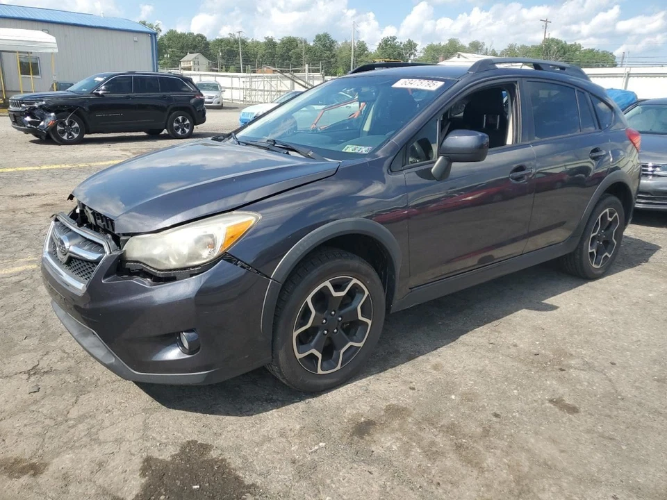 Carrier Rear Axle Gasoline Manual Transmission Fits 13-19 XV CROSSTREK 2982041 - Image 1 of 4