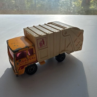 Toys Vintage Matchbox Disposal or Garbage Truck from 1979 GOOD Works - Image 1 of 4