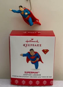 Superman 2017 Hallmark Miniatura Ornamento - Liga de la Justicia - Hombre de Acero Volando - Imagen 1 de 13