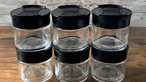 Oggi Spice Jar ~ 5 piece ~ Black Flip Top Lid ~ 3 oz ~ Pre-owned - Picture 1 of 8