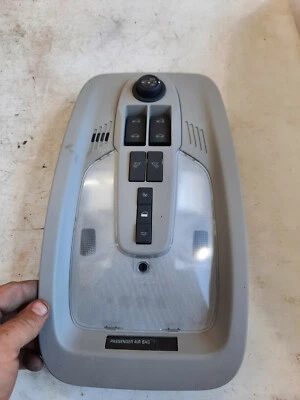 2010-16 Chevy Equinox GMC Terrain верхняя консоль купол карта свет OEM  - Изображение 1 из 2