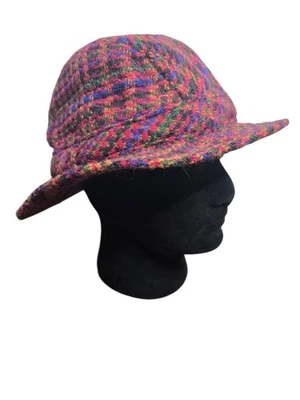 Sombrero a Cuadros Rosa Irlanda Lana Pura Millars De Colección Clifden Connemara Irlanda Foto 1 de 4