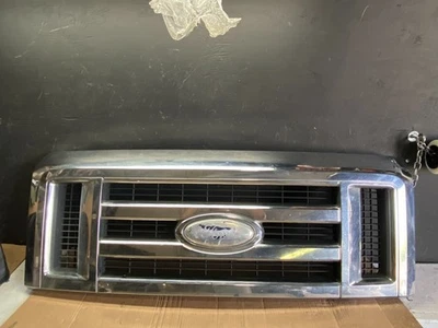 Parrilla cromada superior delantera Ford Econoline E150 E250 2008 a 2014 Q0525 DG Foto 1 de 4