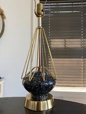 VINTAGE MCM ~ ATOMIC TABLE LAMP ~ Tapered Brass Wire on Space Black Ceramic Base