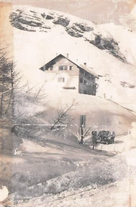 25-70E) CARTOLINA SESTRIERE ALBERGO VENINI VIAGGIATA TORINO TIMBRO CLUB ALPINO9, - Picture 1 of 2