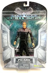 Art Asylum Star Trek: Nemesis - Captain Jean-Luc Picard (2002) MOC - Picture 1 of 2